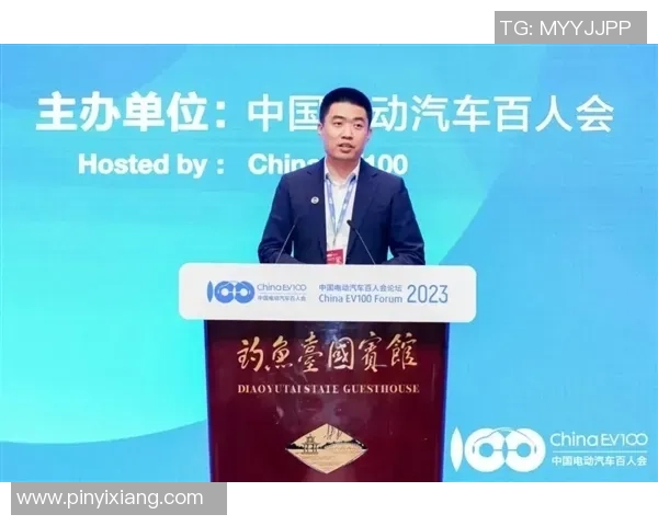 深度对话：赵秀英如何在足球世界中追寻梦想与挑战人生